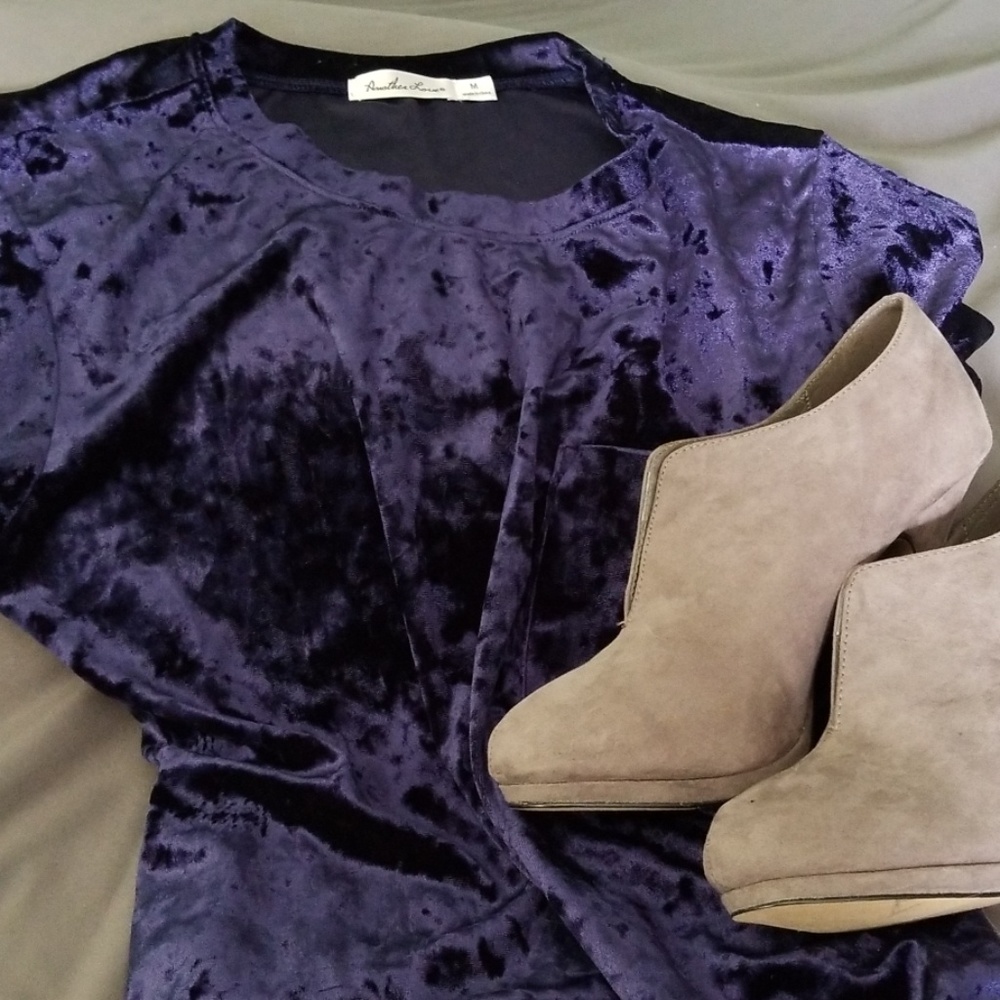 NWOT Crushed Velvet Dress